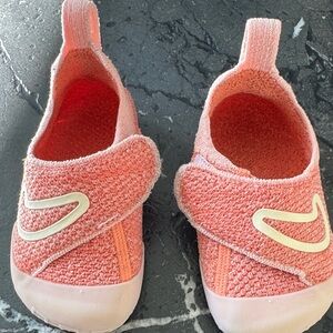 Nike Kids Pink Slip-On Sneakers